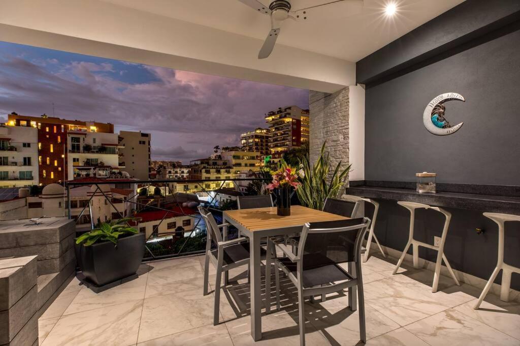 Dterrace Luxe 2Bd 2Ba Romantic Zone Los Muertos Beach And Pier Пуерто Валярта Екстериор снимка